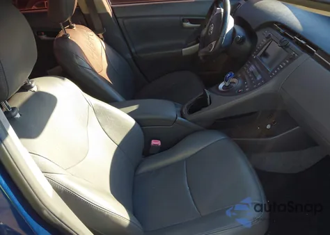 2010 Toyota Prius Iv from USA, damaged, VIN JTDKN3DUXA0148439